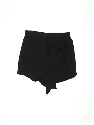 Pre-owned Shein Shorts In Black