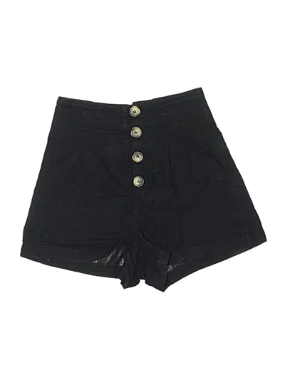 Pre-owned Shein Shorts In Black