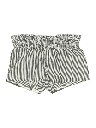 Pre-owned Shein Shorts In Gray