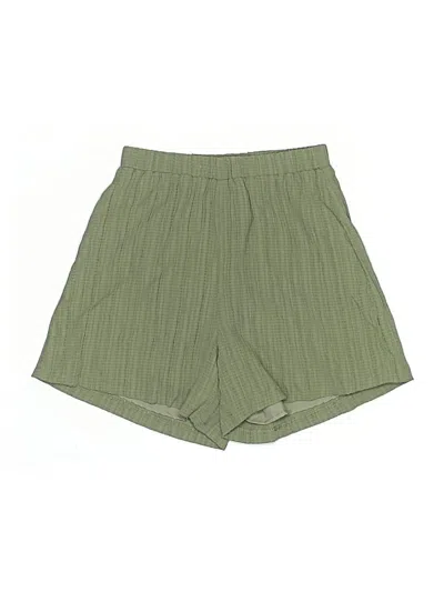 Pre-owned Shein Shorts In Green
