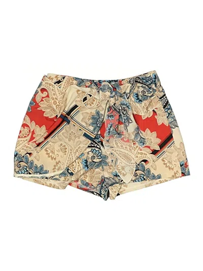 Pre-owned Shein Shorts In Ivory