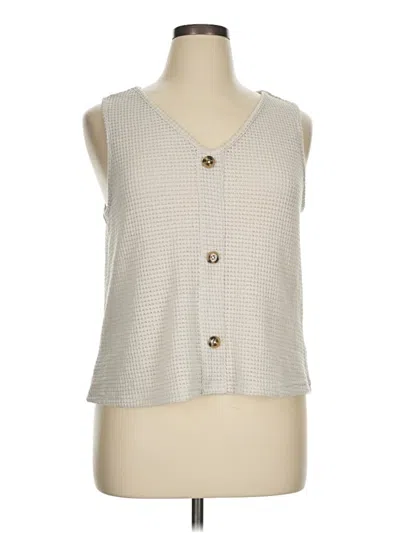 Pre-owned Shein Sleeveless Blouse In White