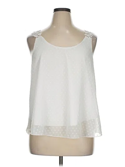 Pre-owned Shein Sleeveless Blouse In White