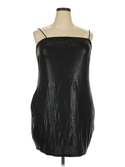 Pre-owned Shein Sleeveless Top Black Strapless Neckline Tops
