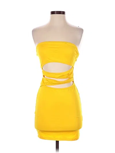 Pre-owned Shein Sleeveless Top Yellow Strapless Neckline Tops