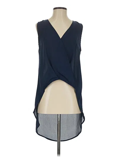Pre-owned Shein Sleeveless T-shirt In Blue
