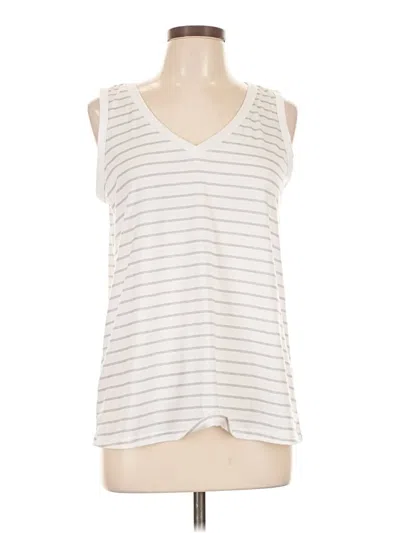 Pre-owned Shein Sleeveless T-shirt In Ivory