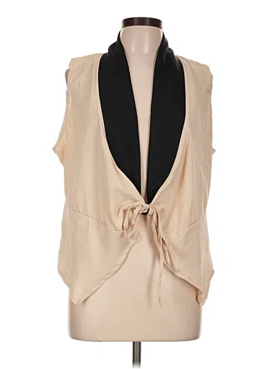 Pre-owned Shein Sleeveless T-shirt In Tan