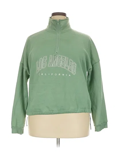 Pre-owned Shein Sweatshirt In Green