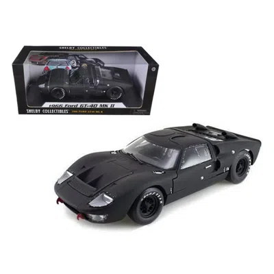 Shelby Collectibles 1966 Ford Gt-40 Gt40 Mk 2 Matt Black 1-18 Diecast Car Model