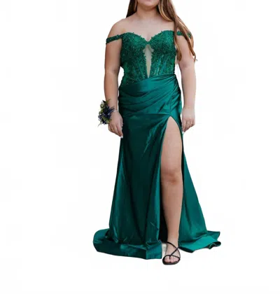 Sherri Hill Off The Shoulder Fitted Prom Dress In Emerald In Green
