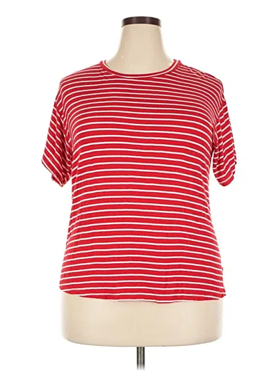 Pre-owned Shiela Rose Short Sleeve T-shirt In Red