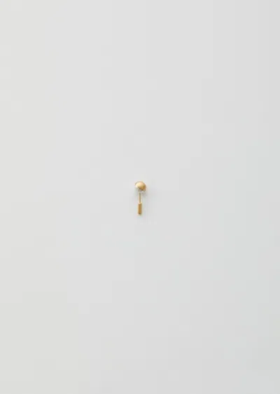 Shihara Half Pearl Earring 135° In 18k Yellow Gold