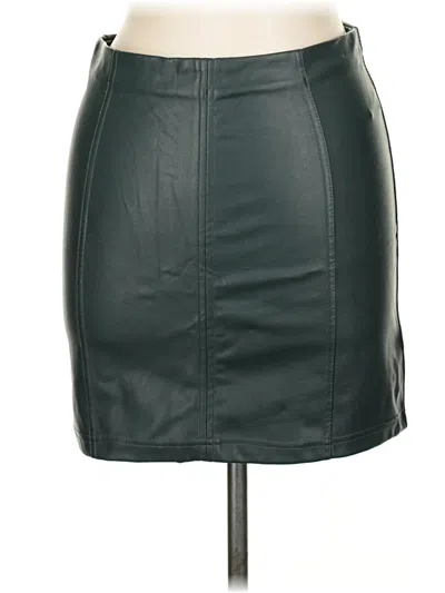 Pre-owned Shinestar Faux Leather Skirt In Green