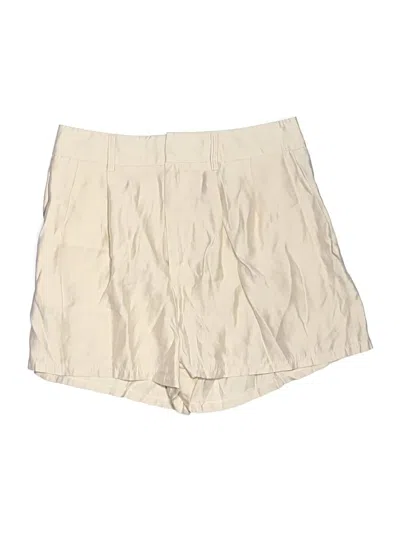 Pre-owned Shinestar Shorts In Ivory
