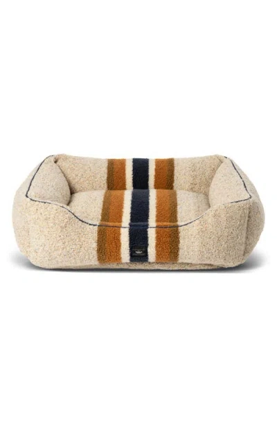 Shinola Kuddle Pet Bed In Oatmeal