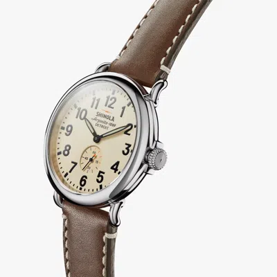 Pre-owned Shinola Men's Runwell 41mm Watch, Cream Dial. S0110000110