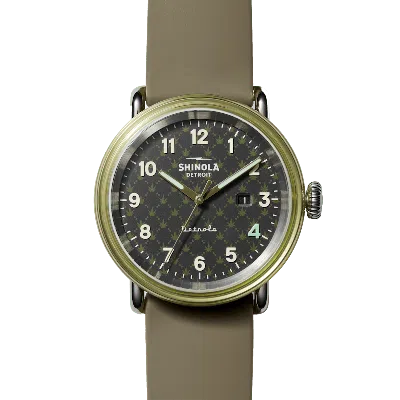 Pre-owned Shinola The Twenty After Four Detrola 20183160 Watch In Stainless Steel