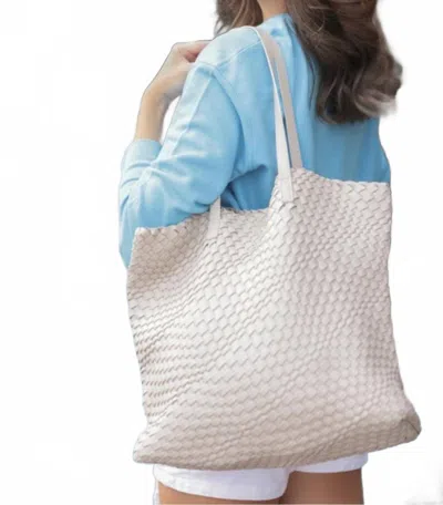 Shiraleah Blythe Stone Tote In Beige In White
