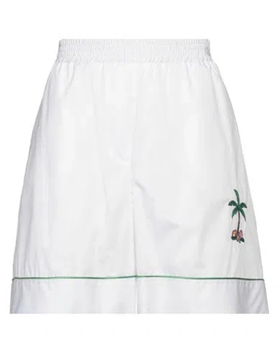 Shirtaporter Woman Shorts & Bermuda Shorts White Size 8 Cotton