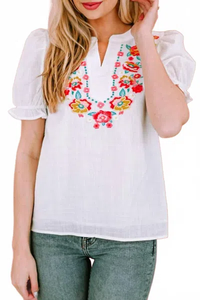Shiying Fashion Floral Embroidered Ruffled Puff Sleeve In White
