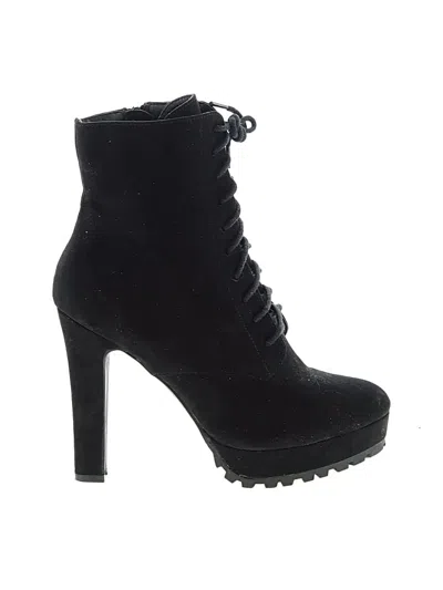 Pre-owned Shoedazzle Ankle Boots In Black
