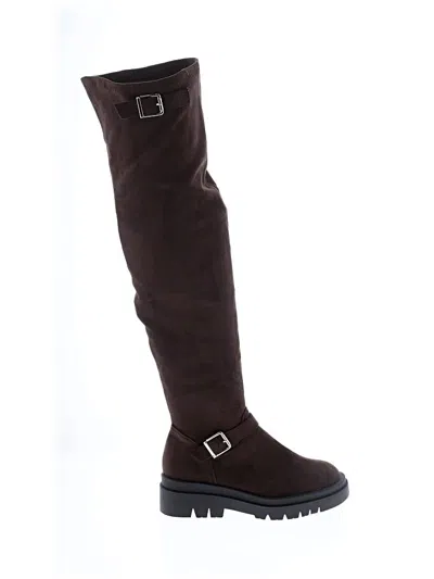 Pre-owned Shoedazzle Boots In Brown