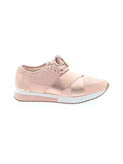 Pre-owned Shoedazzle Sneakers In Pink