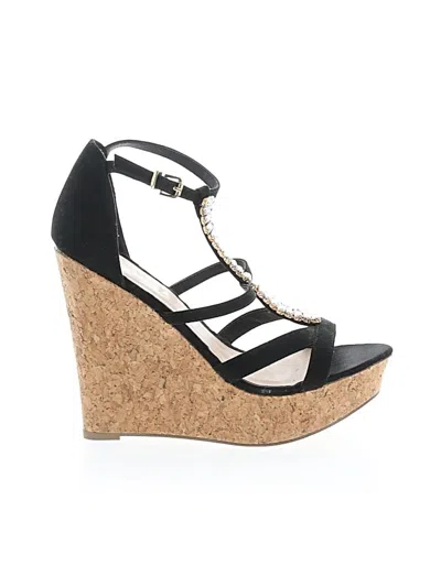 Pre-owned Shoedazzle Wedges In Black