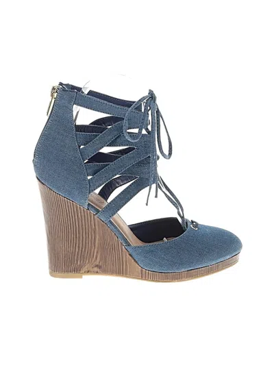 Pre-owned Shoedazzle Wedges In Blue