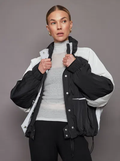 Shoreditch Ski Club Esme Anorak In Black,soft White,reflective