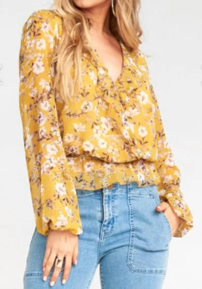 Show Me Your Mumu Brewster Top In Flirtin Floral In Yellow
