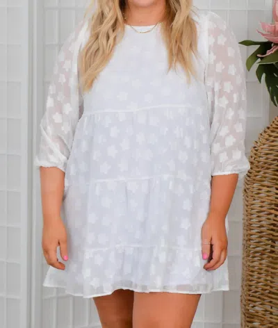 Show Me Your Mumu Portabella Dress In White Daisy In Multi