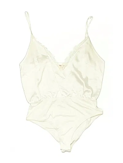 Pre-owned Showpo Bodysuit In White