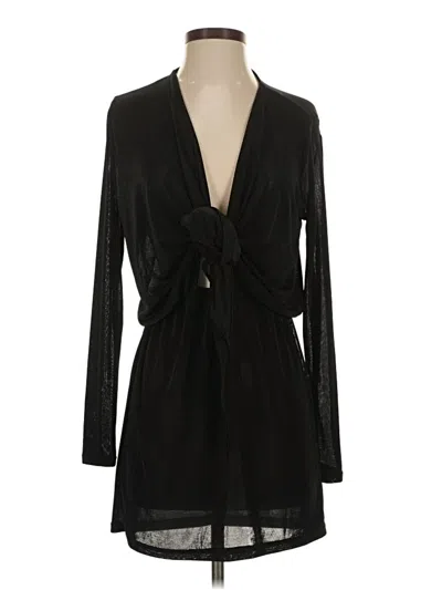 Pre-owned Showpo Casual Dress In Black