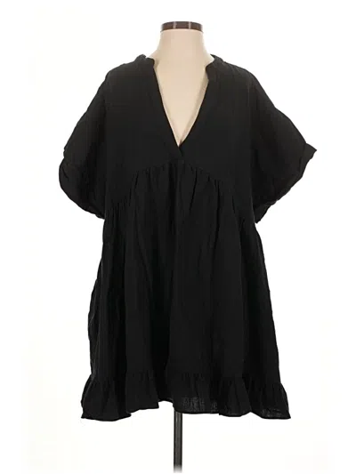 Pre-owned Showpo Casual Dress In Black