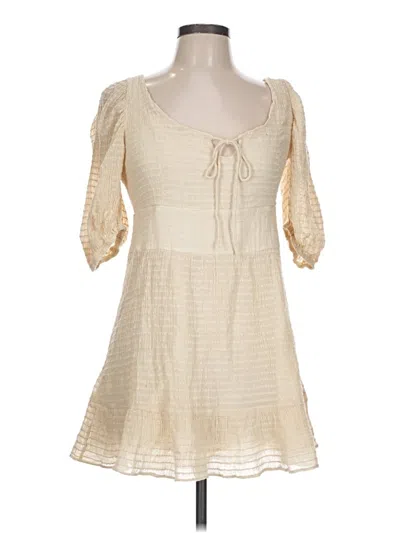 Pre-owned Showpo Casual Dress In Ivory