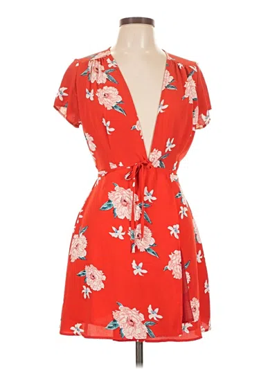 Pre-owned Showpo Casual Dress In Red