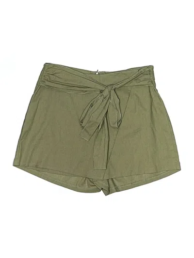 Pre-owned Showpo Casual Skirt In Green