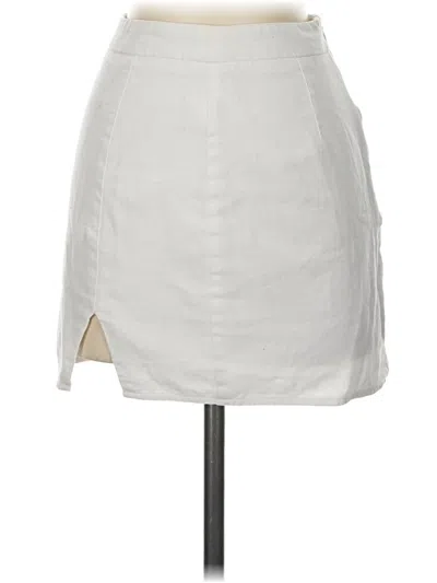 Pre-owned Showpo Casual Skirt In White