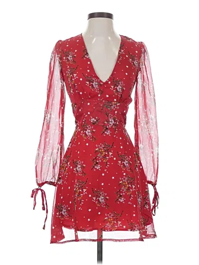 Pre-owned Showpo Cocktail Dress In Red