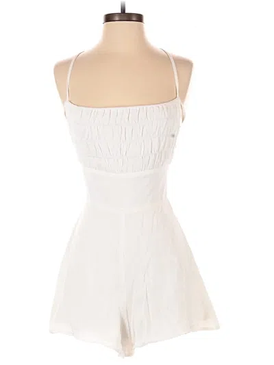 Pre-owned Showpo Romper In White