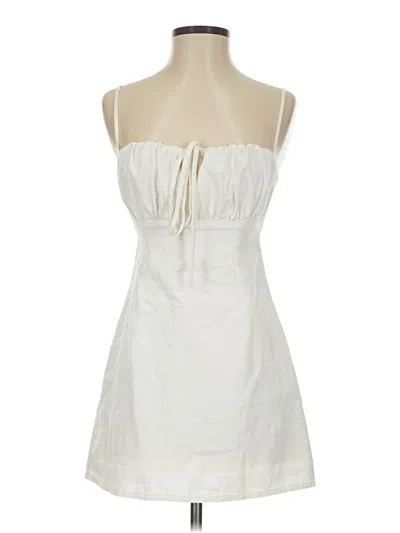 Pre-owned Showpo Sleeveless Top Ivory Strapless Neckline Tops
