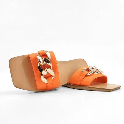 Shu Shop Dilia Flats In Orange