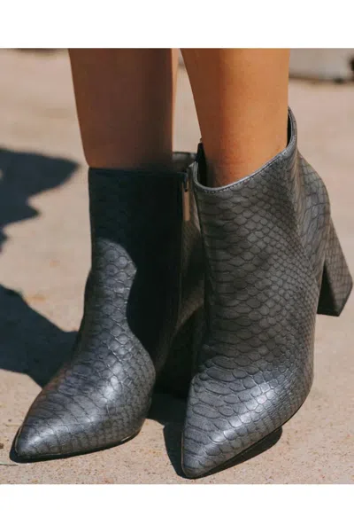 Shu Shop Ryanne Booties In Dark Gray