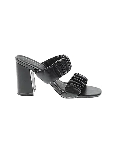 Pre-owned Shu Shop Sandals In Black