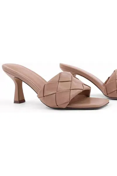 Shu Shop Women Holly Heel In Nude