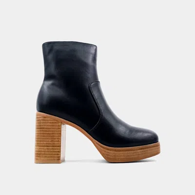 Shu Shop Women Vernita Ankle Boots In Black