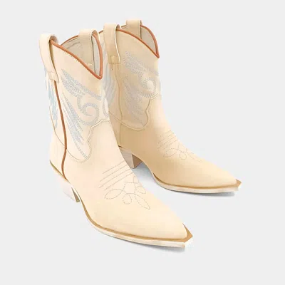 Shu Shop Women's Zahara Boot In Cream In Neutral