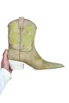 Shu Shop Zahara Boots In Sand In Multi